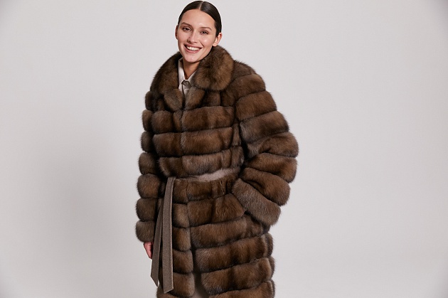 Шуба из меха куницы Донна